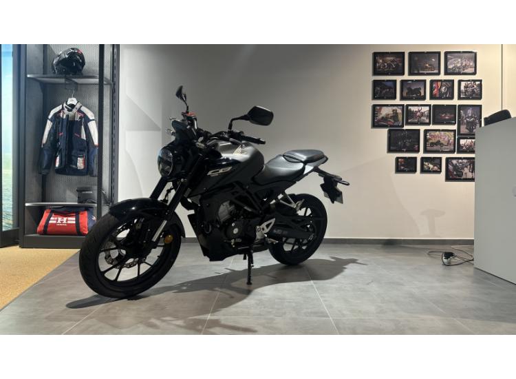 HONDA CB 125 R