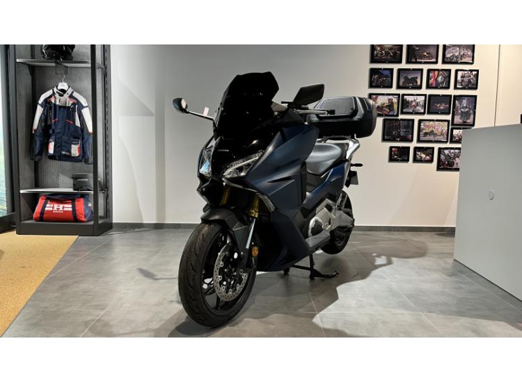 HONDA FORZA 750