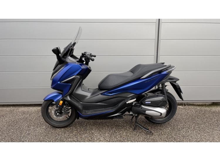 Honda FORZA 125