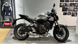 HONDA CB650R E-CLUTCH