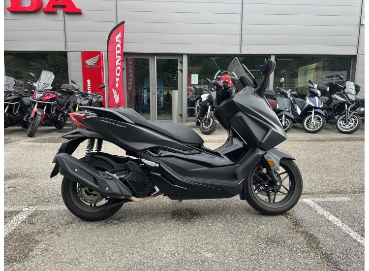 HONDA FORZA 125