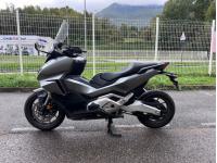 HONDA FORZA 750