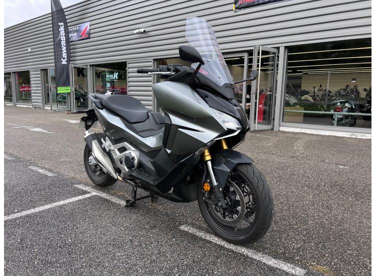 HONDA FORZA 750