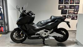 HONDA FORZA 750